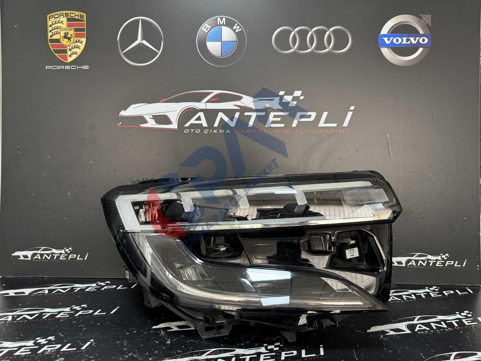 Renault Austral Sağ Ön Far