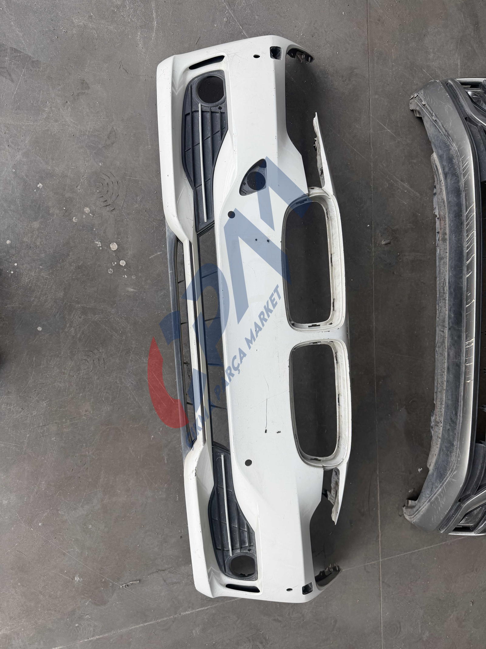 2011 2017 BMW 3 SERISI F30 ÖN TAMPON