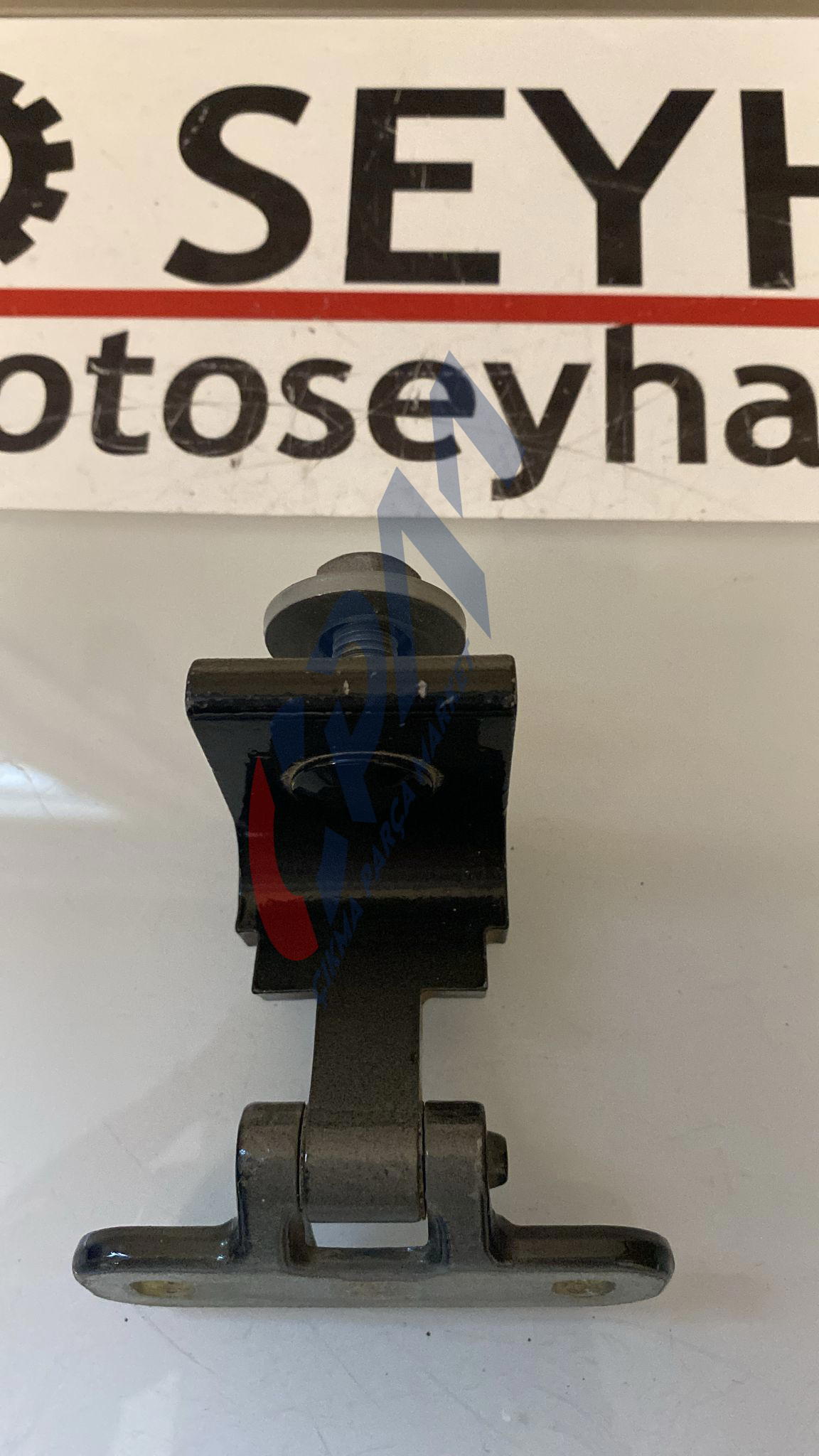 8V3827299B audi a3 hb bagaj menteşesi sağ sol uyumlu