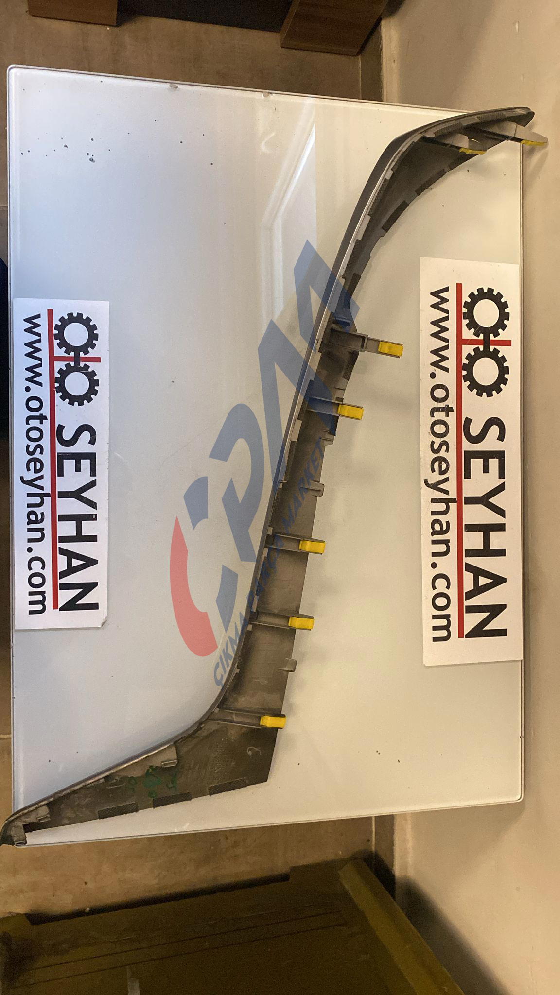 84790 A6000 hyundai i30 2015 göğüs orta sol havalandırma çerçevesi