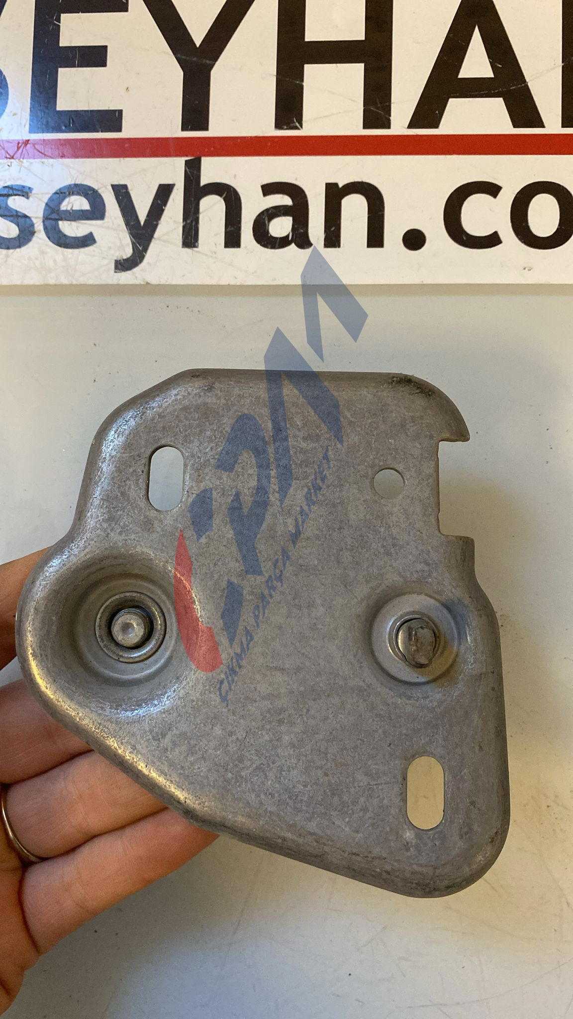 3V0823185A Volkswagen Polo 2018 superb kaput kilit karşılığı sol