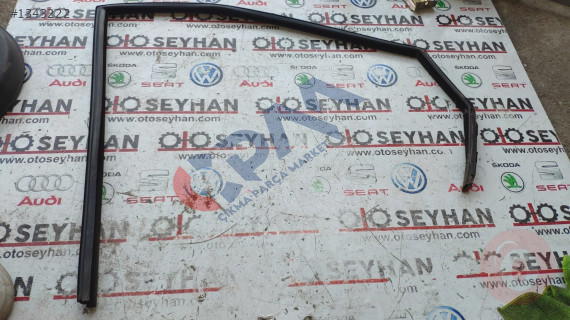 ford fiesta 2011 sol arka kapı cam çerçeve fitili