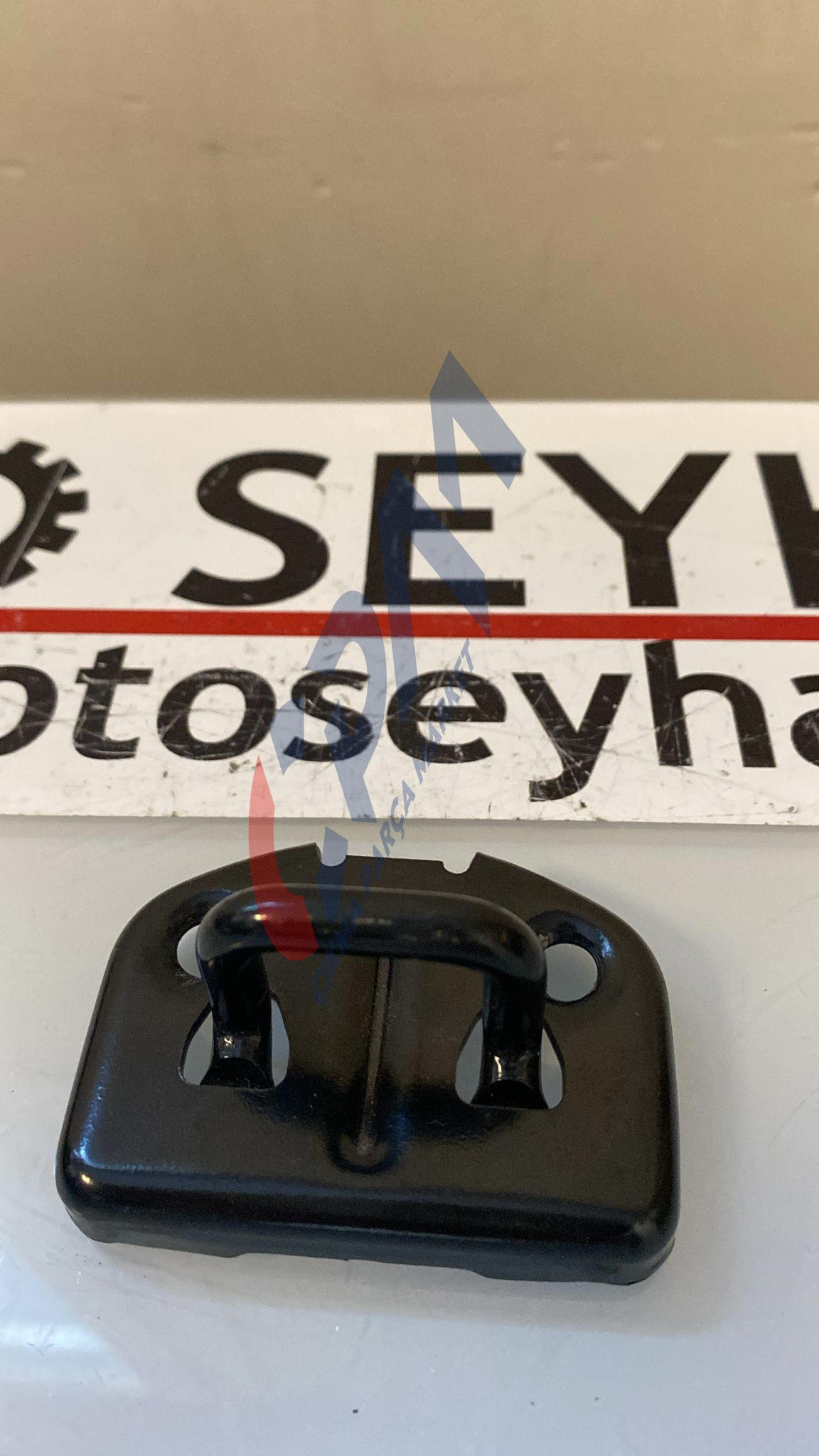 3C5864203 Volkswagen Golf 6 7 8 arka koltuk kilit karşılığı sağ sol