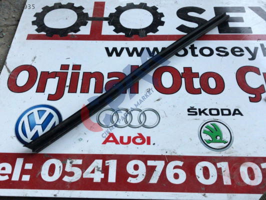 peugeot 407 sol arka kapı iç cam sıyırıcı fitil