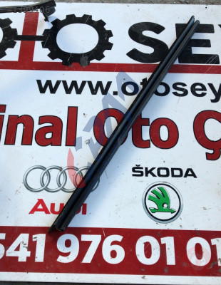 1P0837471B seat leon 11 sol arka kapı iç cam sıyırıcı fitil