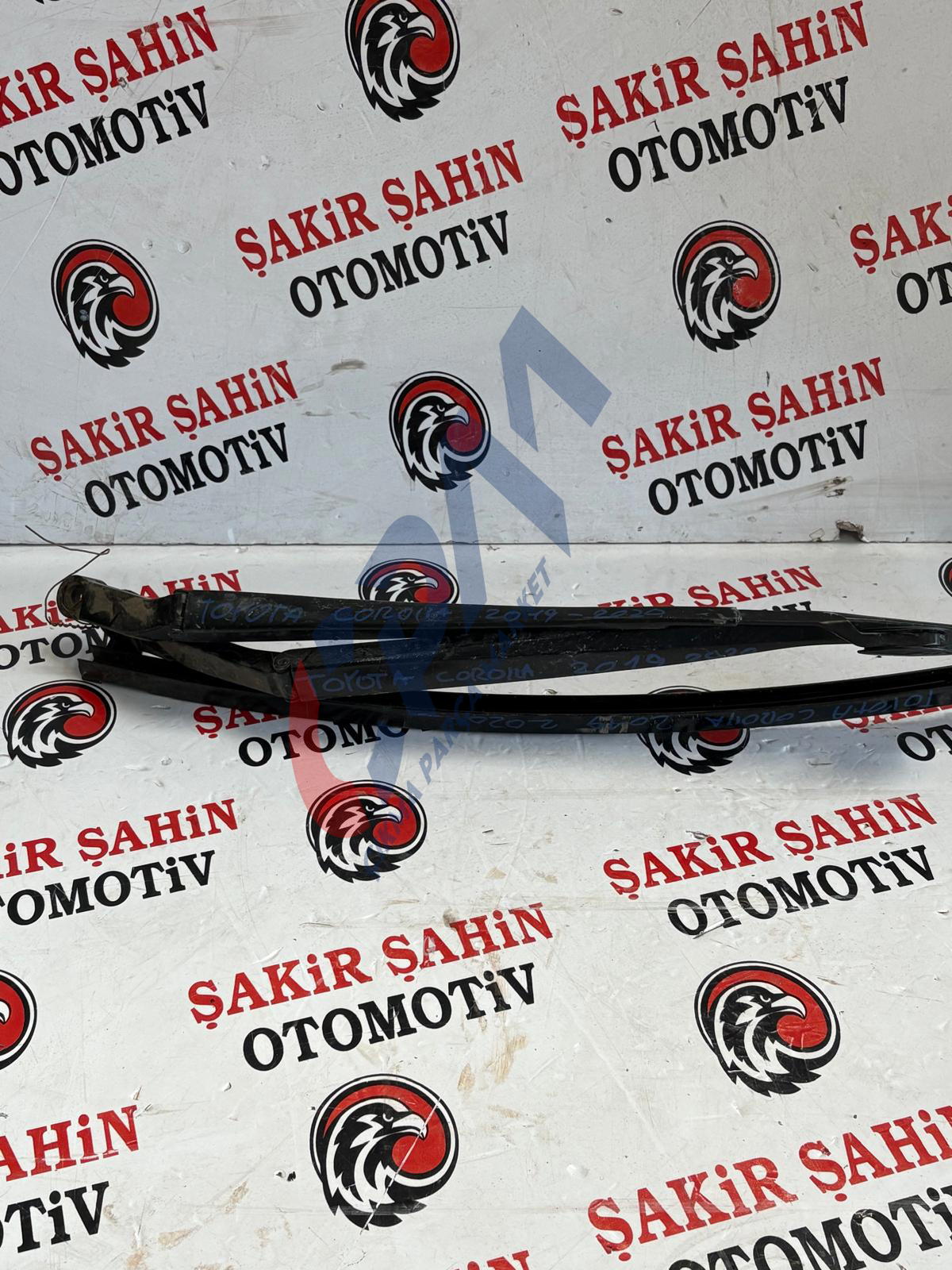 Toyota Corolla Cam Silecek Motoru