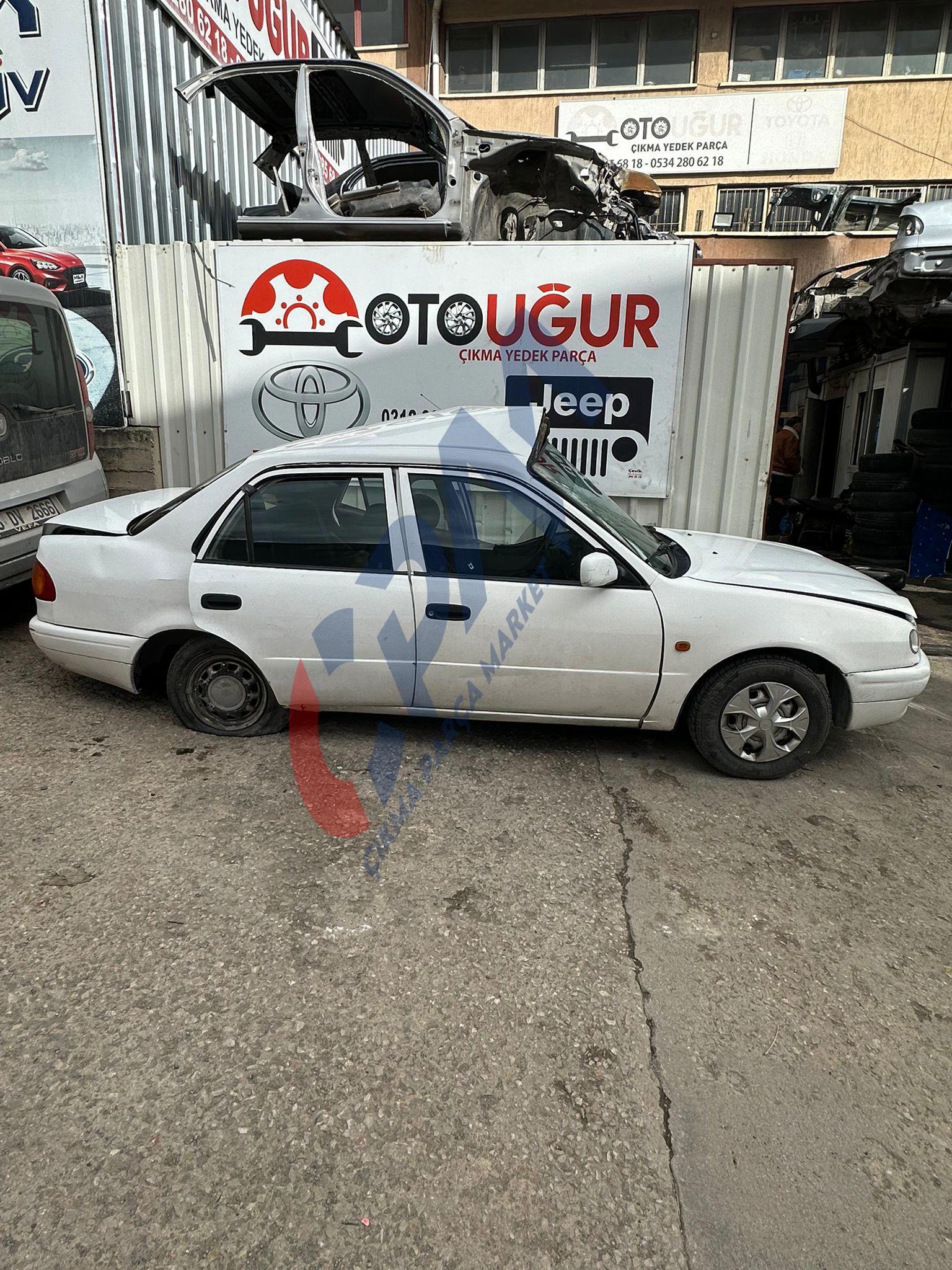 1999 2000 MODEL TOYOTA COROLLA ORJİNAL ÇIKMA ÇAMURLUK