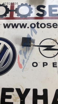 4H0951253 Seat Leon 2015 646 nolu role