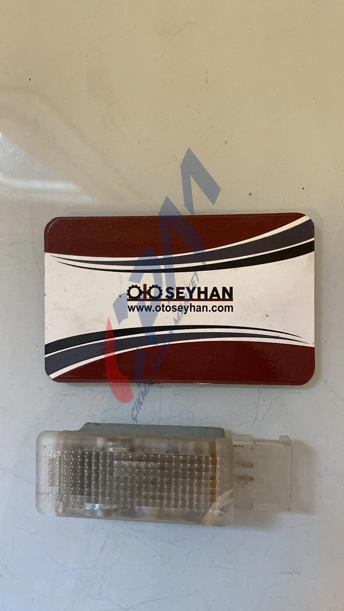 6L0947565 volkswagen golf 6 caddy torpido iç aydınlatma lambası