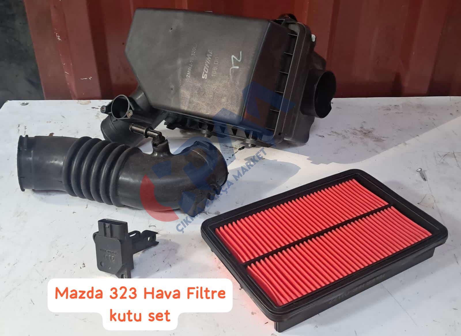 Mazda 323 Hava Filtre Kutusu