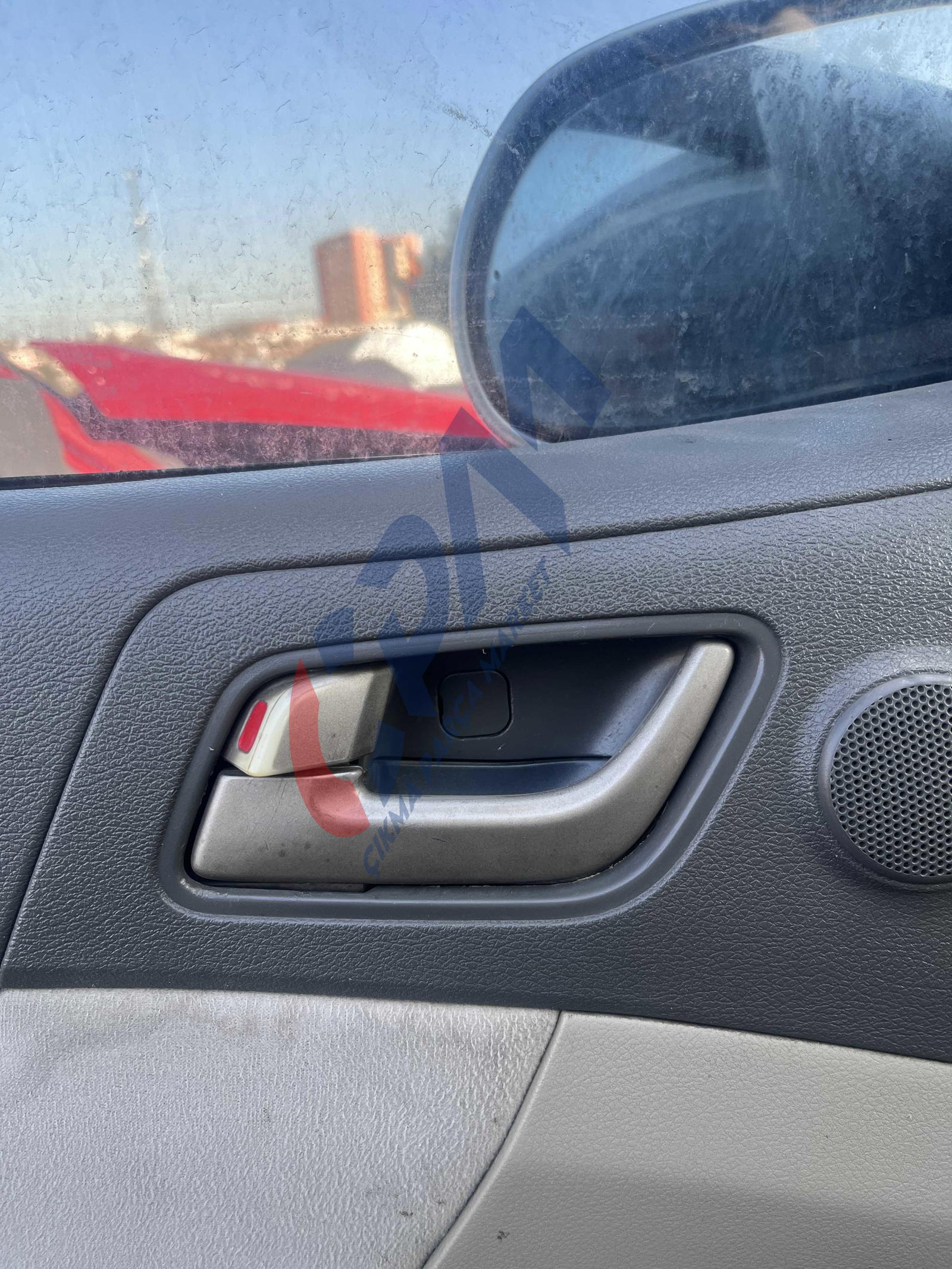 GEELY EMGRAND SOL ÖN İÇ KAPI KOLU