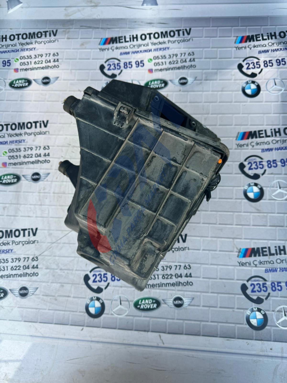 BMW 3 Serisi Hava Filtre Kutusu 1739395 1247466