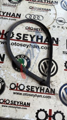 5K4837651 vw golf 6 sol ön kapı toz lastiği