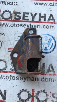 5J1857021C skoda fabia 2011 göğüs demiri bağlantı braket sağ