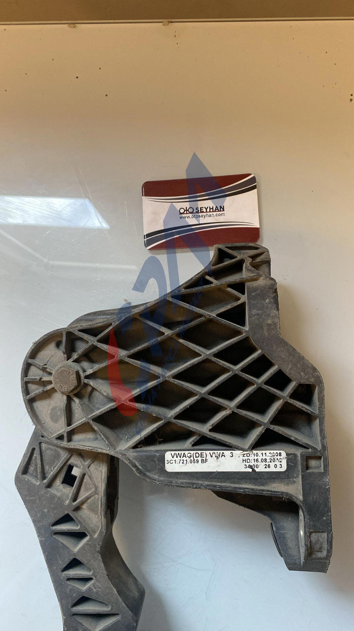 3C1721059BF tiguan 2012 debriyaj pedalı