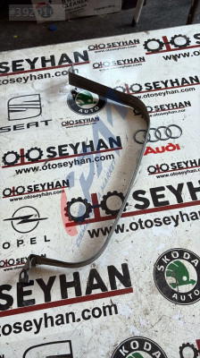 5N0201656 vw tiguan 2015 yakıt deposu bağlantu tutucu demiri