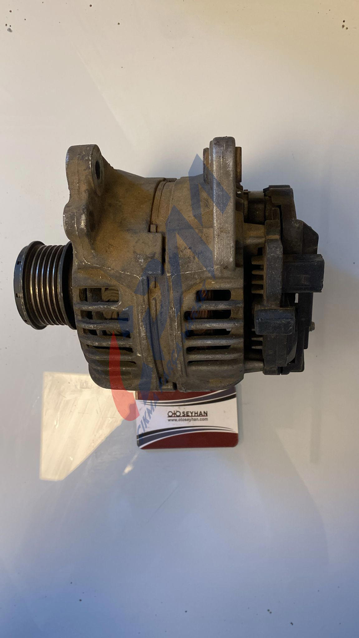 038903023L Volkswagen bora 1.9 TDİ şarj dinamosu alternatör