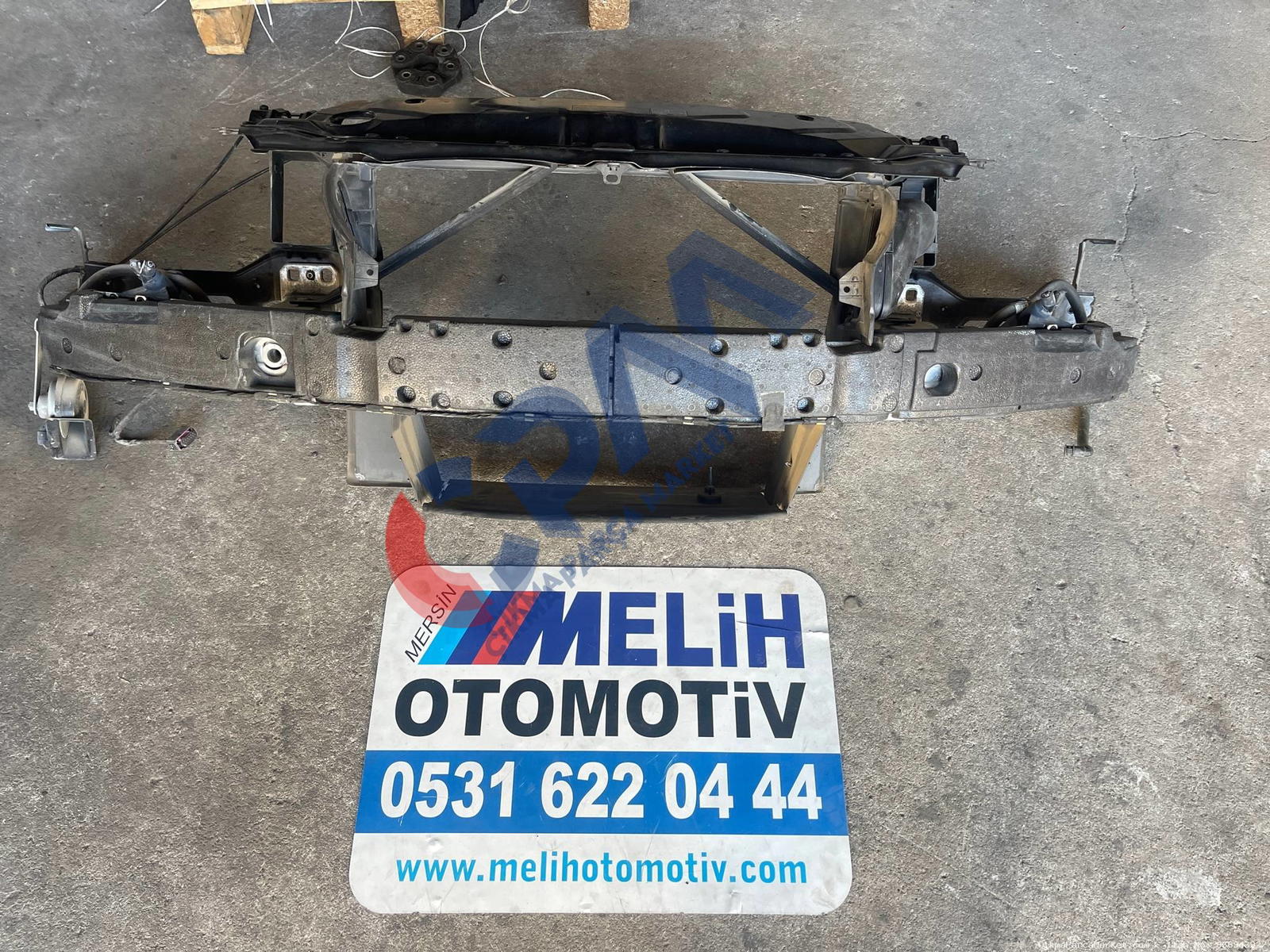 BMW ÇIKMA E60 530İ ÖN PANEL 7033696