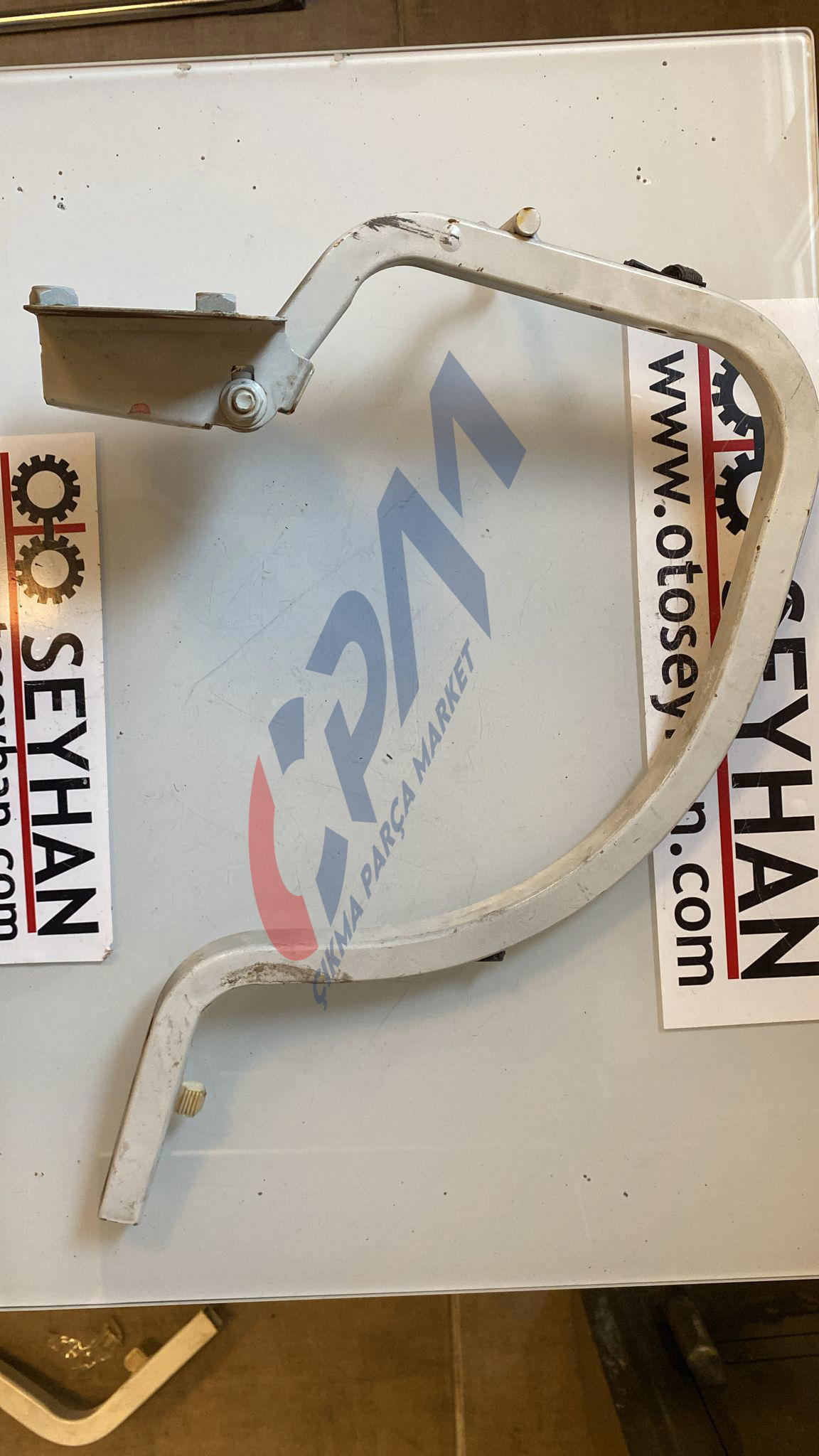 5C6827301E Volkswagen Jetta 2014 sol bagaj kapağı menteşesi