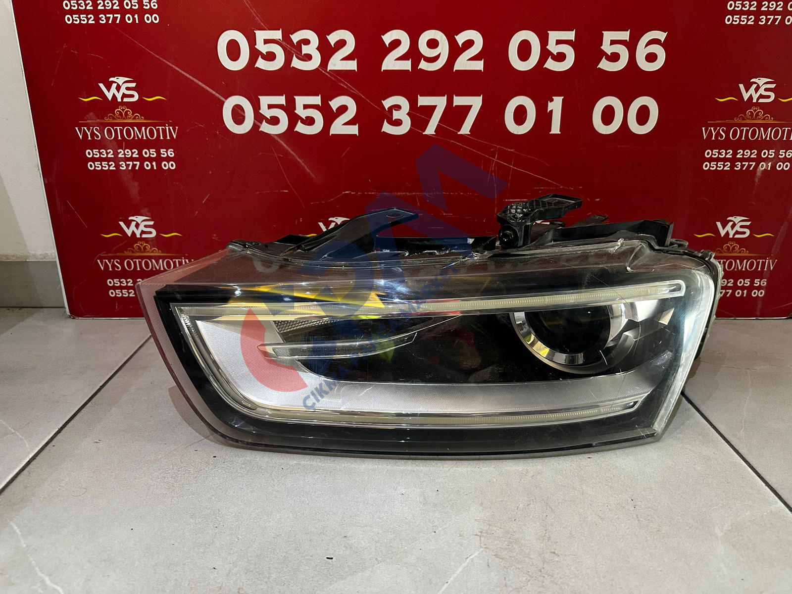 2011 2015 Audi Q3 LED XENON Sol Ön Far 8U0941003H