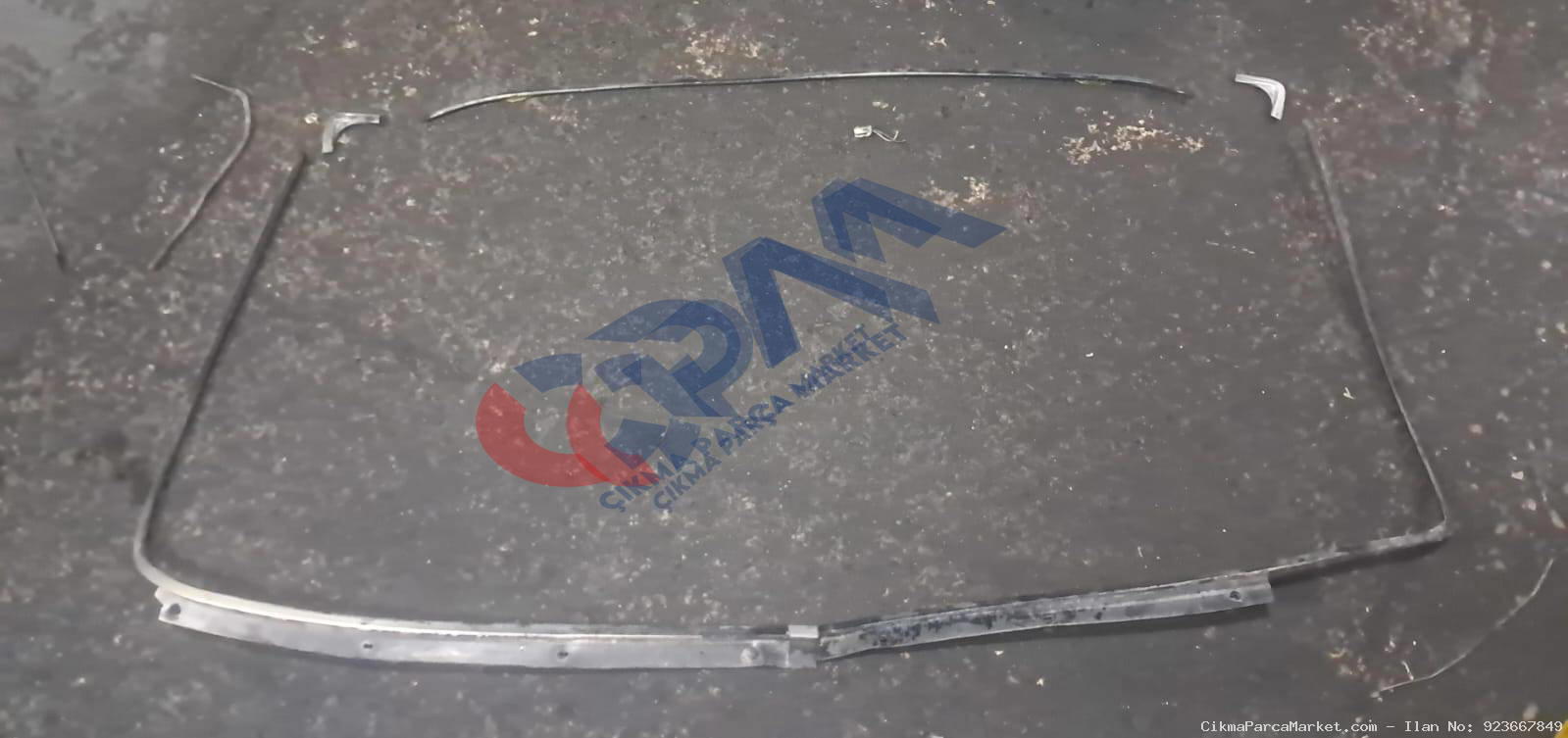 Mazda 323 Sedan Arka Cam Çıta takımı