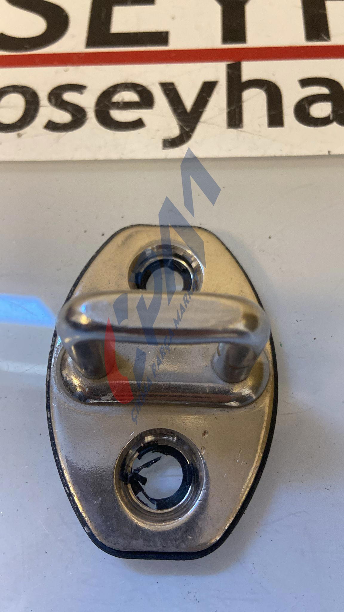 5J0837033A Skoda Rapid 2014 4 kapı uyumlu kapı kilit karşılığı