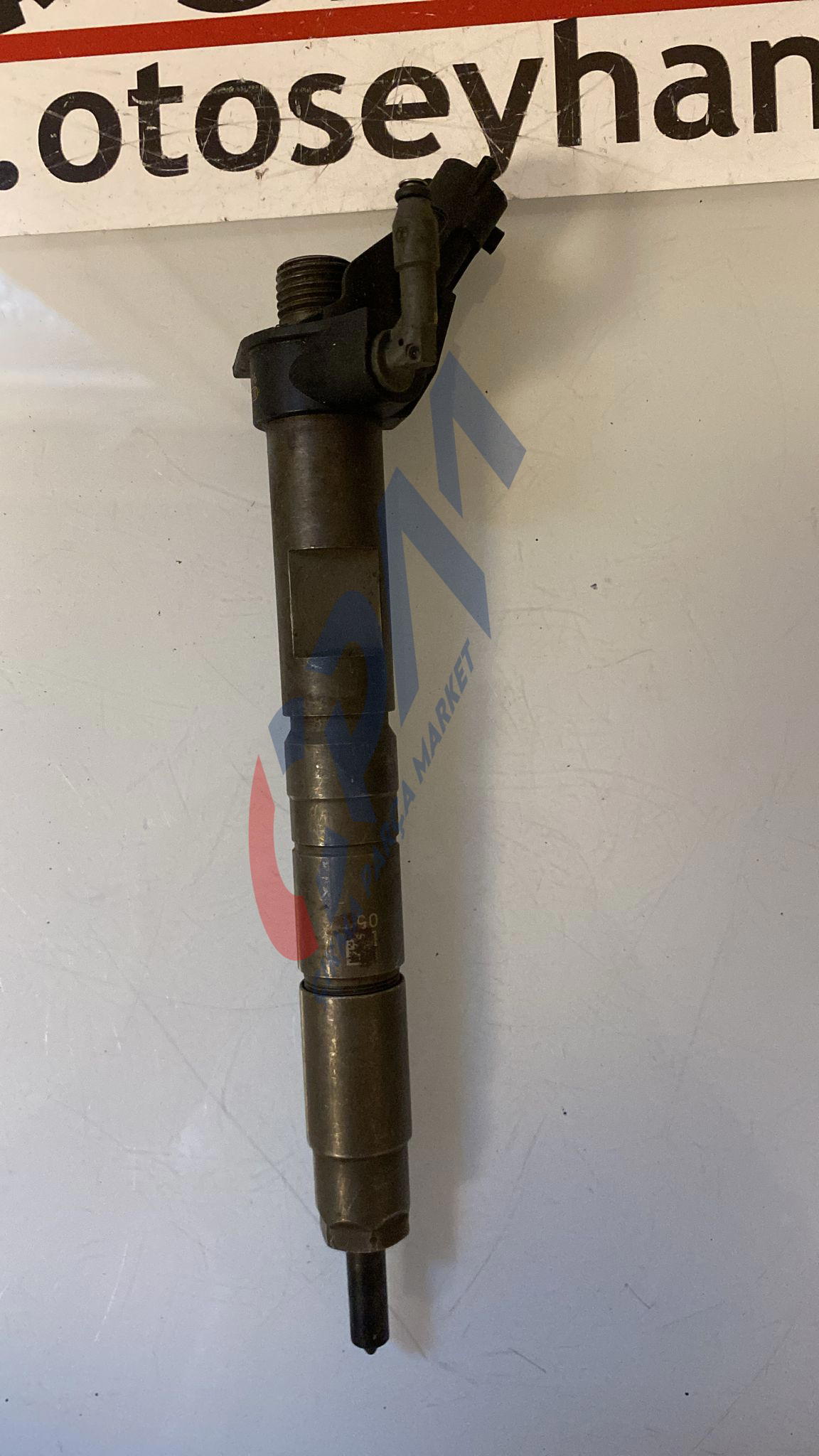 23670 33051 Toyota Corolla 2013 D4D dizel enjektörü