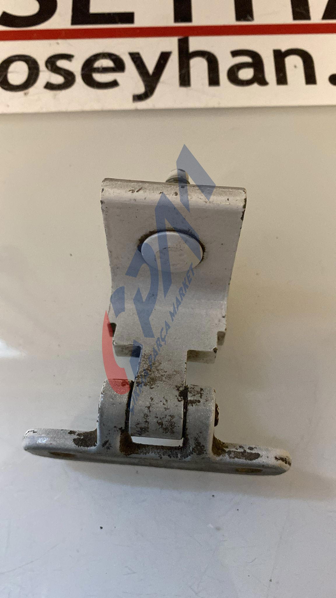 8V3827299A audi A3 sportback 2014 sağ sol bagaj menteşesi