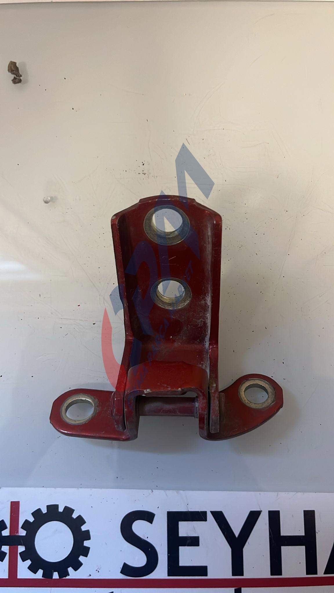 toyota yaris 2012 sağ arka kapı alt menteşesi