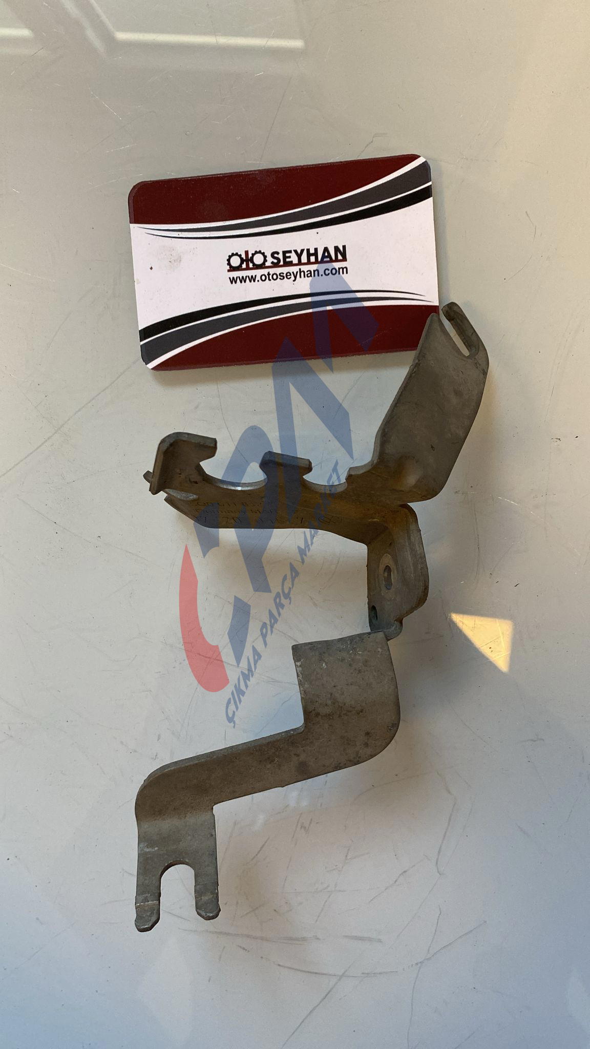 5Q0611842B golf 7 sol ön fren hortumu demiri