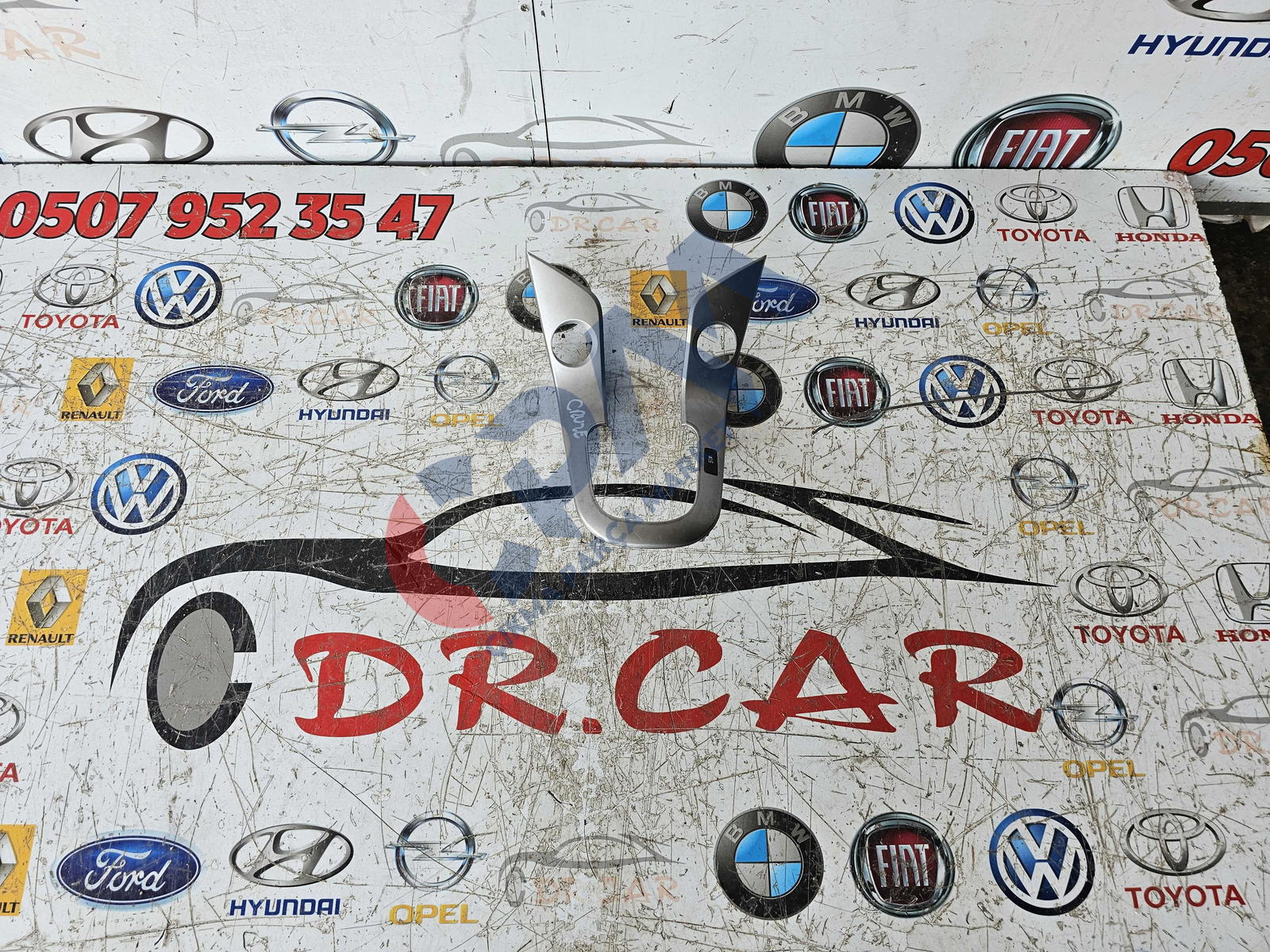 Chevrolet Cruze Klima Kontrol Ünitesi Çerçevesi 94565208