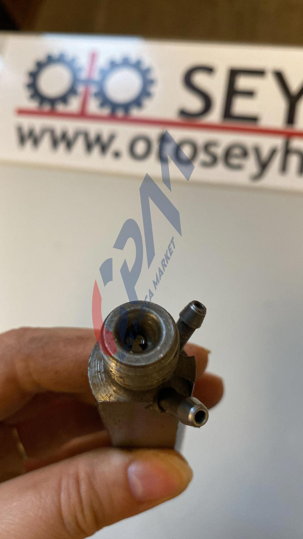 028130201T 0432193747 Volkswagen Polo classic AFN enjektörü