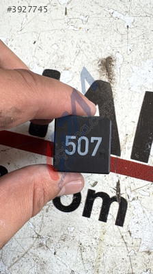 7N0951253 vw tiguan 2015 507 li nolu röle