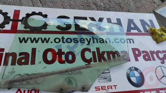 peugeot 407 arka sol kapı camı