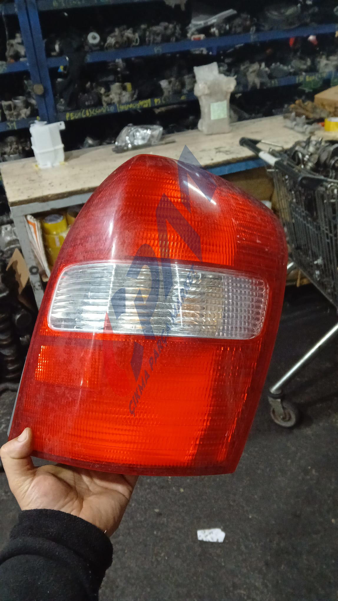 Mazda 323 Sağ Stop STW