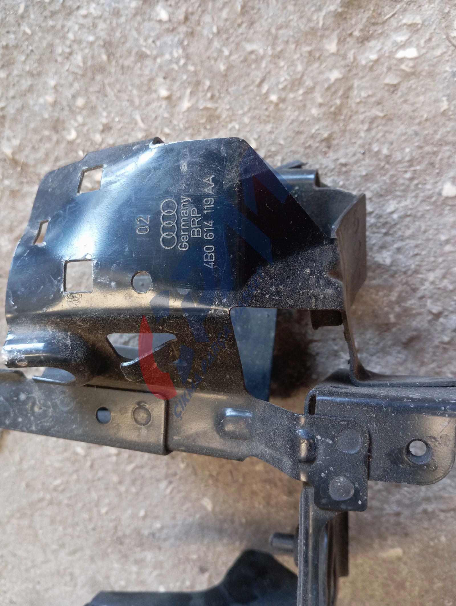 1996 2006 WW PASSAT ABS BRAKETİ.4B0614119