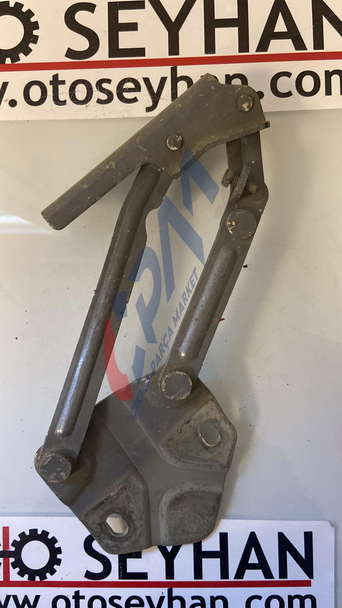 1T0823301 volkswagen caddy 2004 2015 sol kaput menteşesi