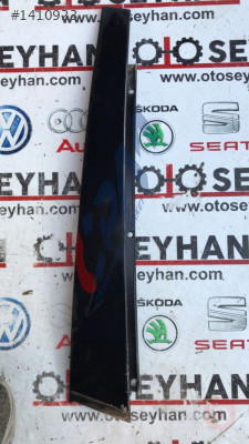 bmw 5.20 E34 sağ ön kapı dış direk kaplaması