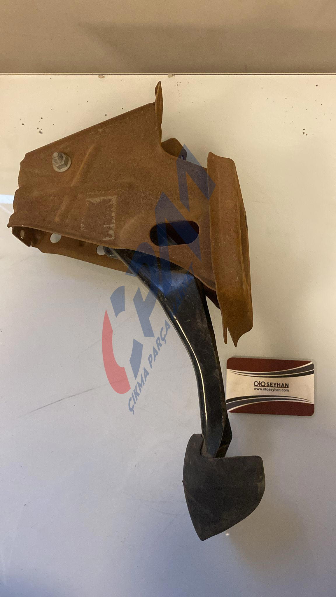 1K1723143F passat B7 leon golf otomatik fren pedalı