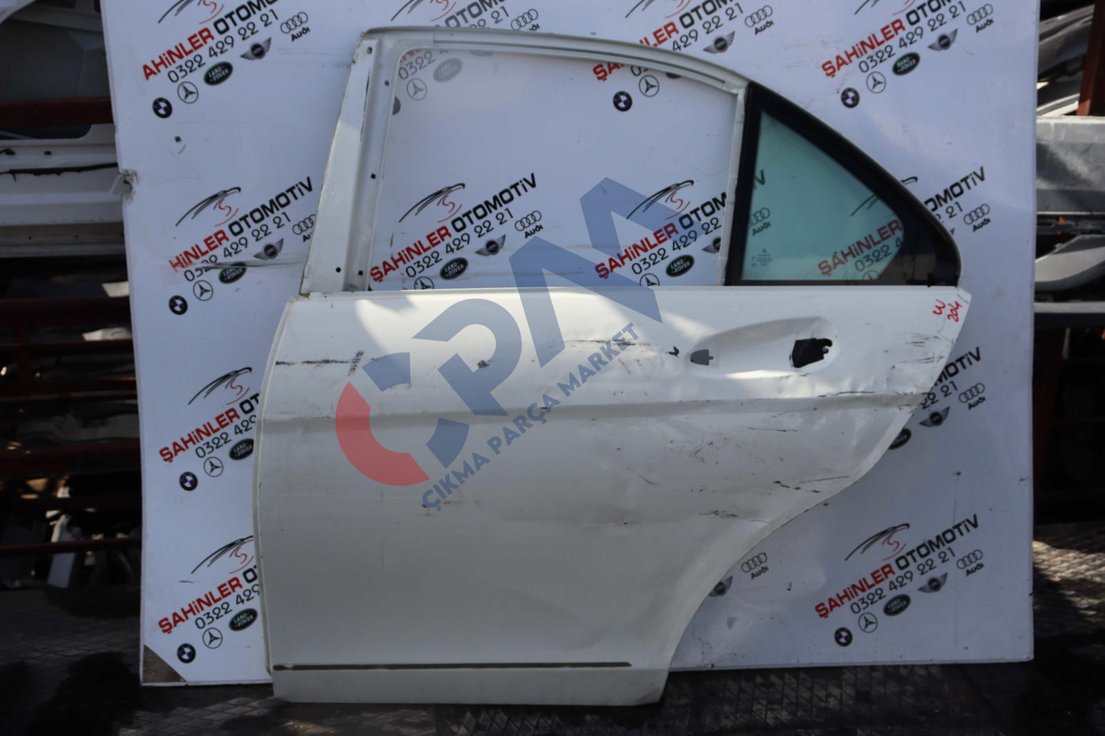 Mercedes C Serisi a204 w204 Sol Arka Kapı