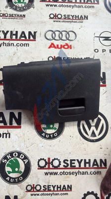 5M1858719 vw tiguan 2015 göğüs sol torpido kapağı