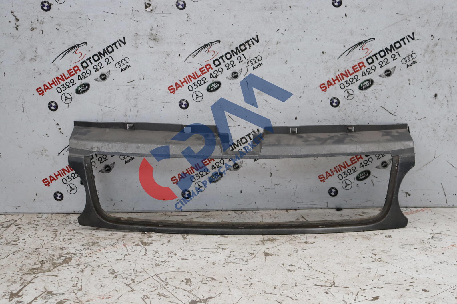 Land Rover Range Rover Sport l320 Ön Panjur çerçevesi  ah3m 8138