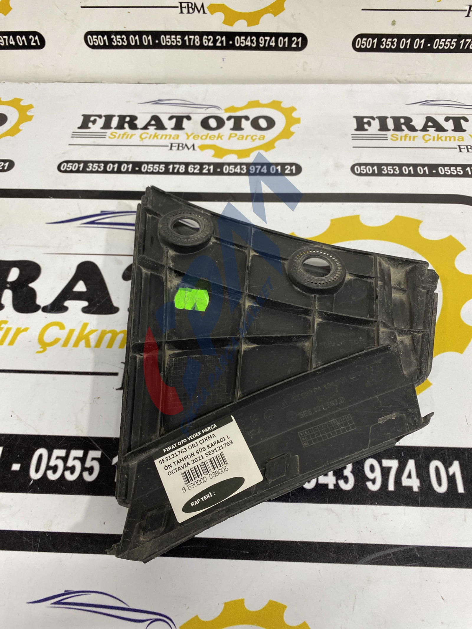 Skoda Octavia L Ön Tampon Süs Kapağı 5E3121763