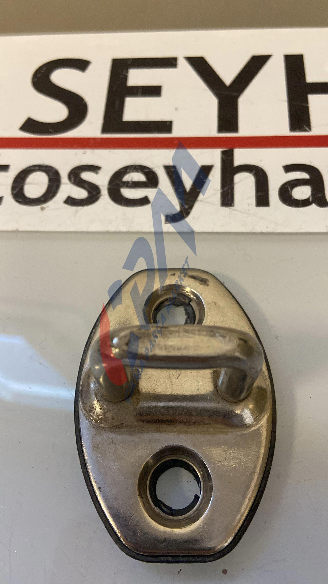 3C0837033C Skoda Superb 2022 sağ sol arka kapı kilit karşılığı