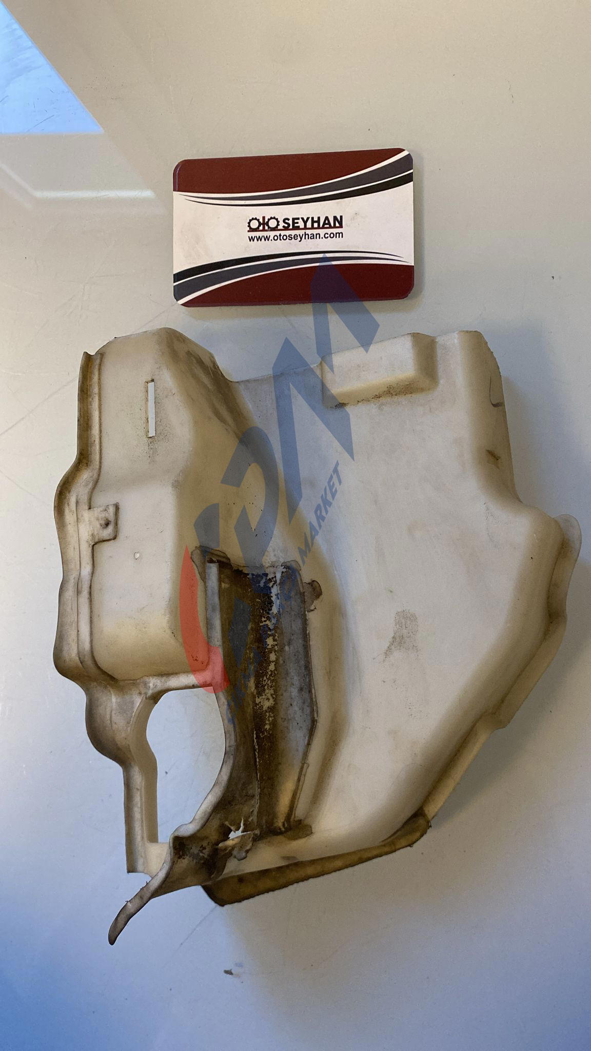 1K0837349 golf 5 sol ön kapı kilidi koruması