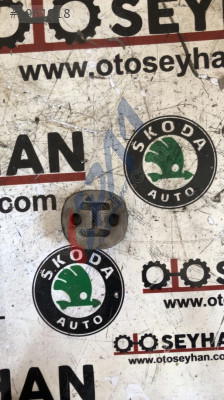 8D0253147E Passat b7 egzoz askı lastiği