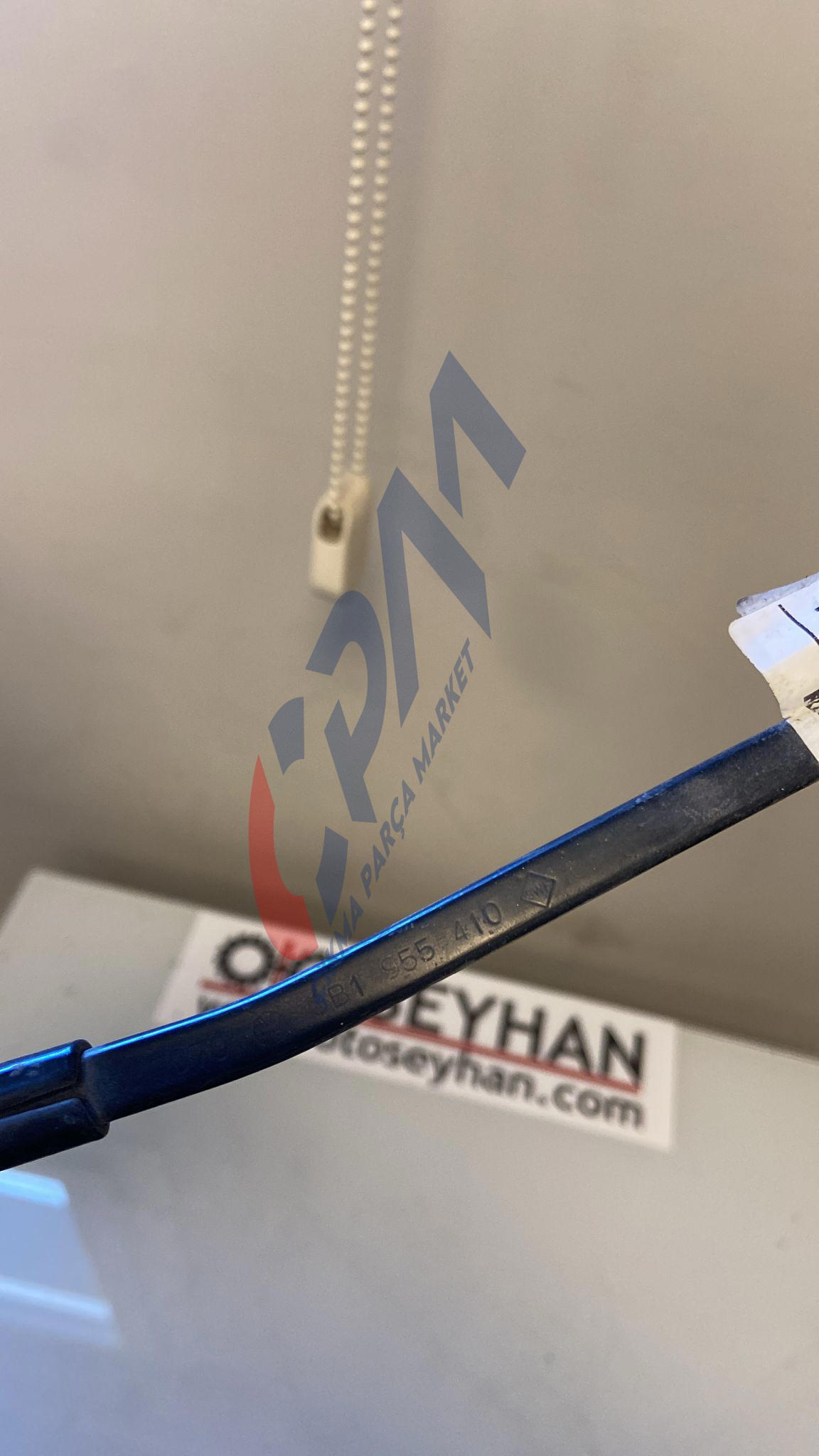 3B1955410 Volkswagen Passat B5 sağ ön silecek kolu uzun