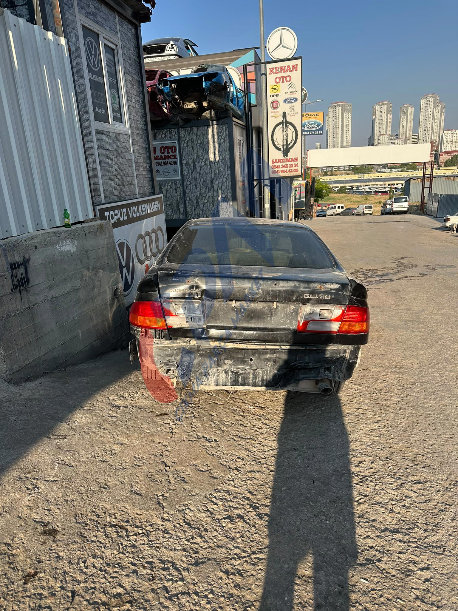 1994 MODEL TOYOTA CORONA 2.0 BENZİNLİ OTOMATİK BAGAJ KAPAĞI