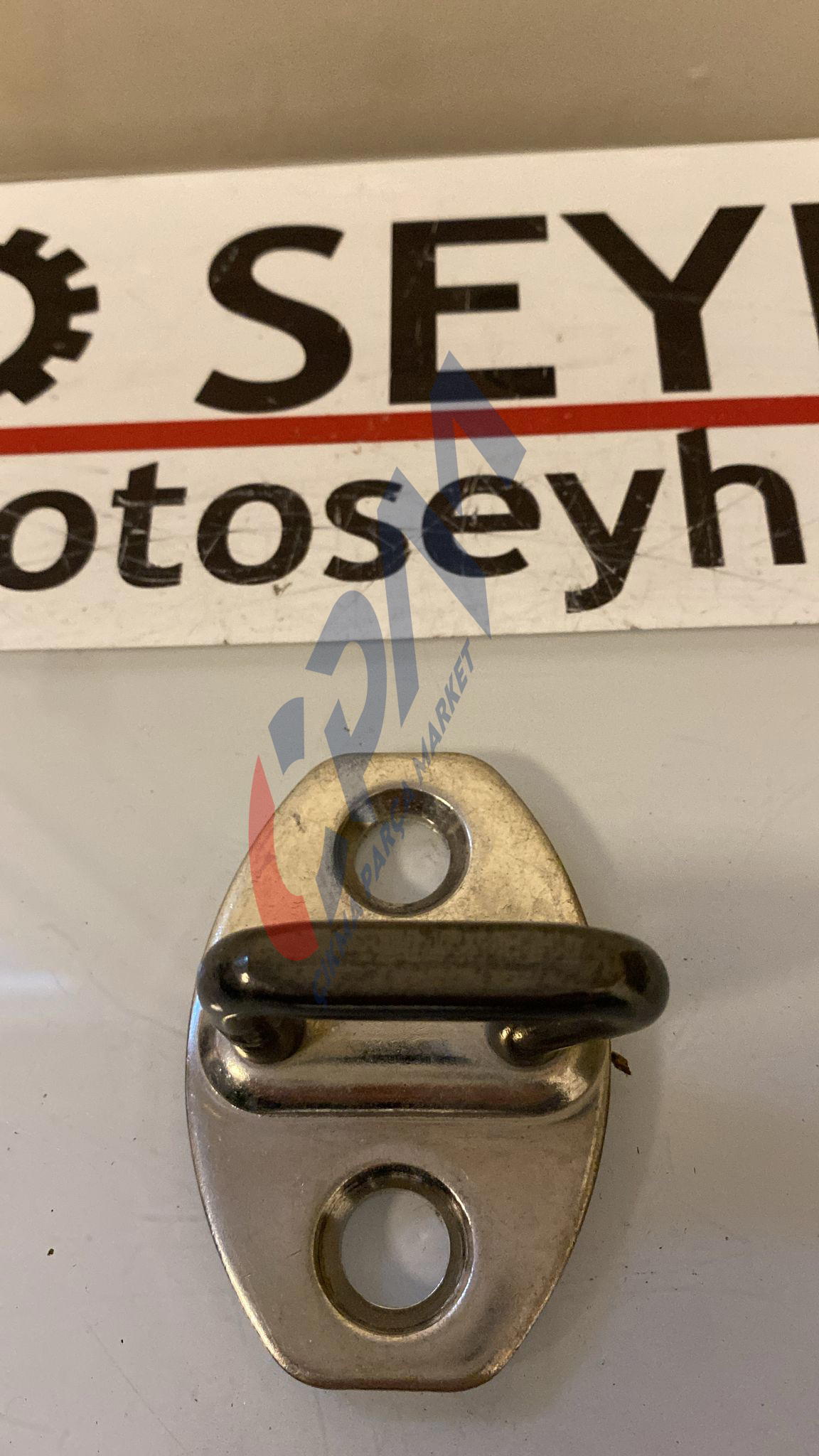 1K0837033 volkswagen Golf 5 sol sağ ön kapı kilit karșılığı