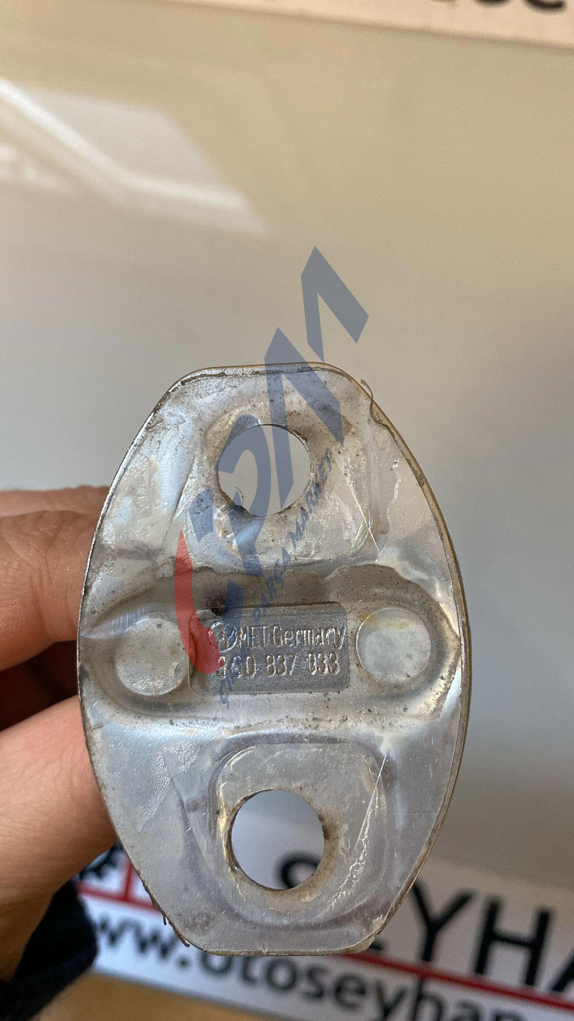 3C0837033 volkswagen jetta passat sağ ön kapı kilit karşılığı